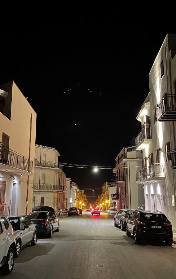 Porta Del Golfo Apartments & Suites Castellammare del Golfo Exterior foto